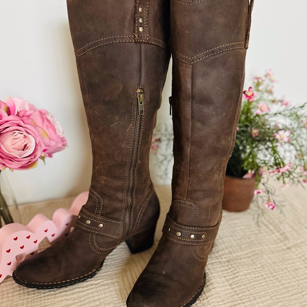 Born Tall Riding Boots Size 8